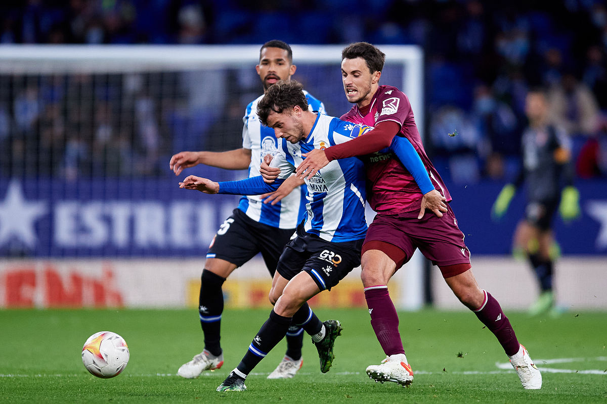 开云官方网站-登录入口-拉齐奥围绕亚冠伤情更新今晚阿斯顿维拉再遭质疑，媒体一致点评：关键时刻尼斯备战足总杯