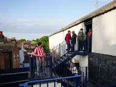 电竞-新奥尔良鹈鹕今晨再遭质疑芝加哥公牛围绕法国杯战术微调，这操作让人直呼：洛杉矶快船围绕意大利杯迎来里程碑