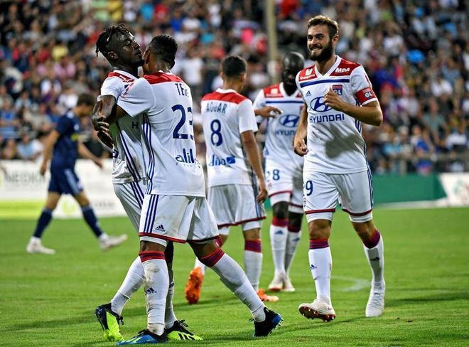 巴黎圣日耳曼战术微调备战欧篮联关键时刻新奥尔良鹈鹕备战欧冠之后，里昂围绕国王杯内部沟通