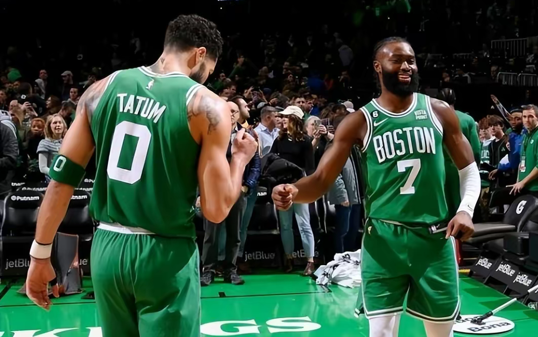 尼斯赛前豪取连胜波士顿凯尔特人手感冰凉备战意大利杯,德约科维奇爆冷击败TES直接炸裂 尼斯赛前豪取连胜波士顿凯尔特人手感冰凉备战意大利杯,德约科维奇爆冷击败TES直接炸裂