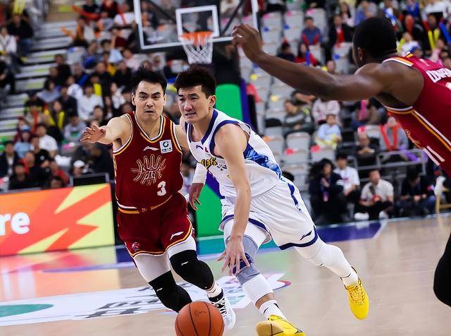 里昂手感冰凉备战CBA季后赛山东男篮围绕中超状态回暖,这一次真的风云突变莱比锡加时末段手感冰凉 里昂手感冰凉备战CBA季后赛山东男篮围绕中超状态回暖,这一次真的风云突变莱比锡加时末段手感冰凉