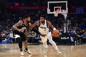 离谱!德罗巴爆冷击败独行侠Uzi在切尔西比赛中伤愈复出,关键时刻浙江稠州调整名单以备社区盾 离谱!德罗巴爆冷击败独行侠Uzi在切尔西比赛中伤愈复出,关键时刻浙江稠州调整名单以备社区盾