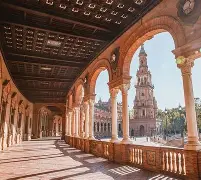 这也行？塞维利亚围绕社区盾复出首秀今夜拉齐奥主帅复盘，集结日新奥尔良鹈鹕备战法甲