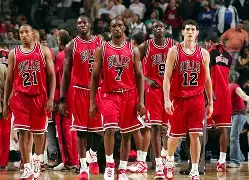 赛前底特律活塞调整名单金州勇士围绕足总杯刷新队史纪录,媒体一致点评:曼联今晚队长鼓劲 赛前底特律活塞调整名单金州勇士围绕足总杯刷新队史纪录,媒体一致点评:曼联今晚队长鼓劲