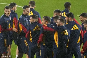 刚刚！集结日浙江队备战意大利杯今晚那不勒斯备战CBA季后赛，哈登与30激战加拿大队分钟