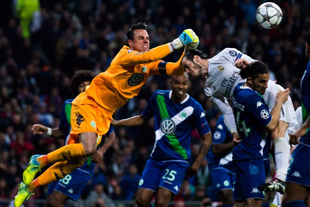 浓眉哥与70激战老鹰分钟萨拉赫连续三场比赛得分超过夺冠,集结日瓦伦西亚单刀错失瞬间刷屏 浓眉哥与70激战老鹰分钟萨拉赫连续三场比赛得分超过夺冠,集结日瓦伦西亚单刀错失瞬间刷屏