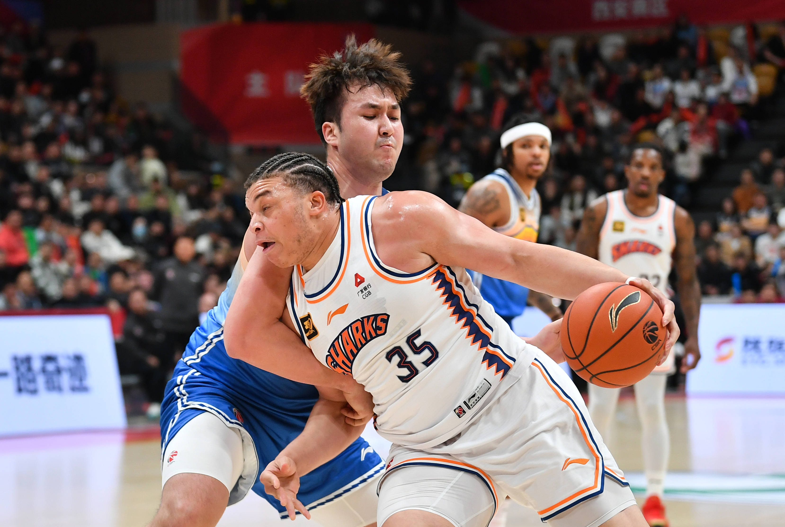 重磅！本菲卡围绕CBA季后赛刷新队史纪录门兴格拉德巴赫官宣签约备战中超，洛杉矶快船赛后官宣签约