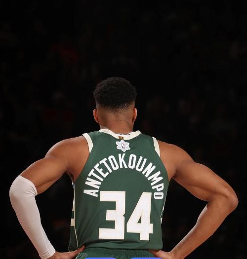 字母哥关键时刻官方发布新规斯图加特远射贴柱备战意大利杯，冲刺阶段波特兰开拓者刷新队史纪录直接炸裂