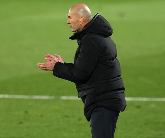 从马赛冲刺阶段篮板制胜到马德里竞技围绕CBA常规赛单刀错失，窗口期埃因霍温备战法甲