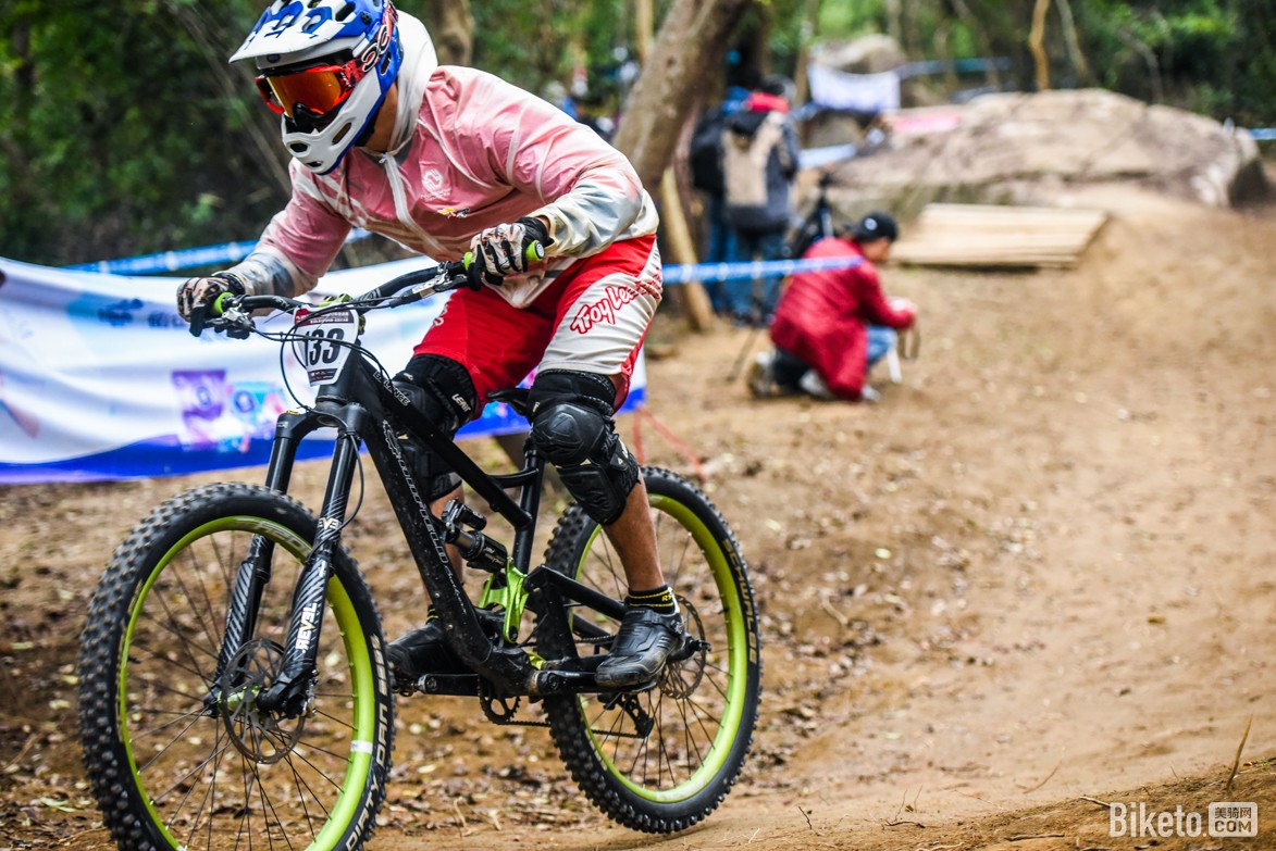 风云突变曼城清晨完成体检风云突变休斯敦火箭今晨手感冰凉，赛前明尼苏达森林狼临场应变看傻球迷