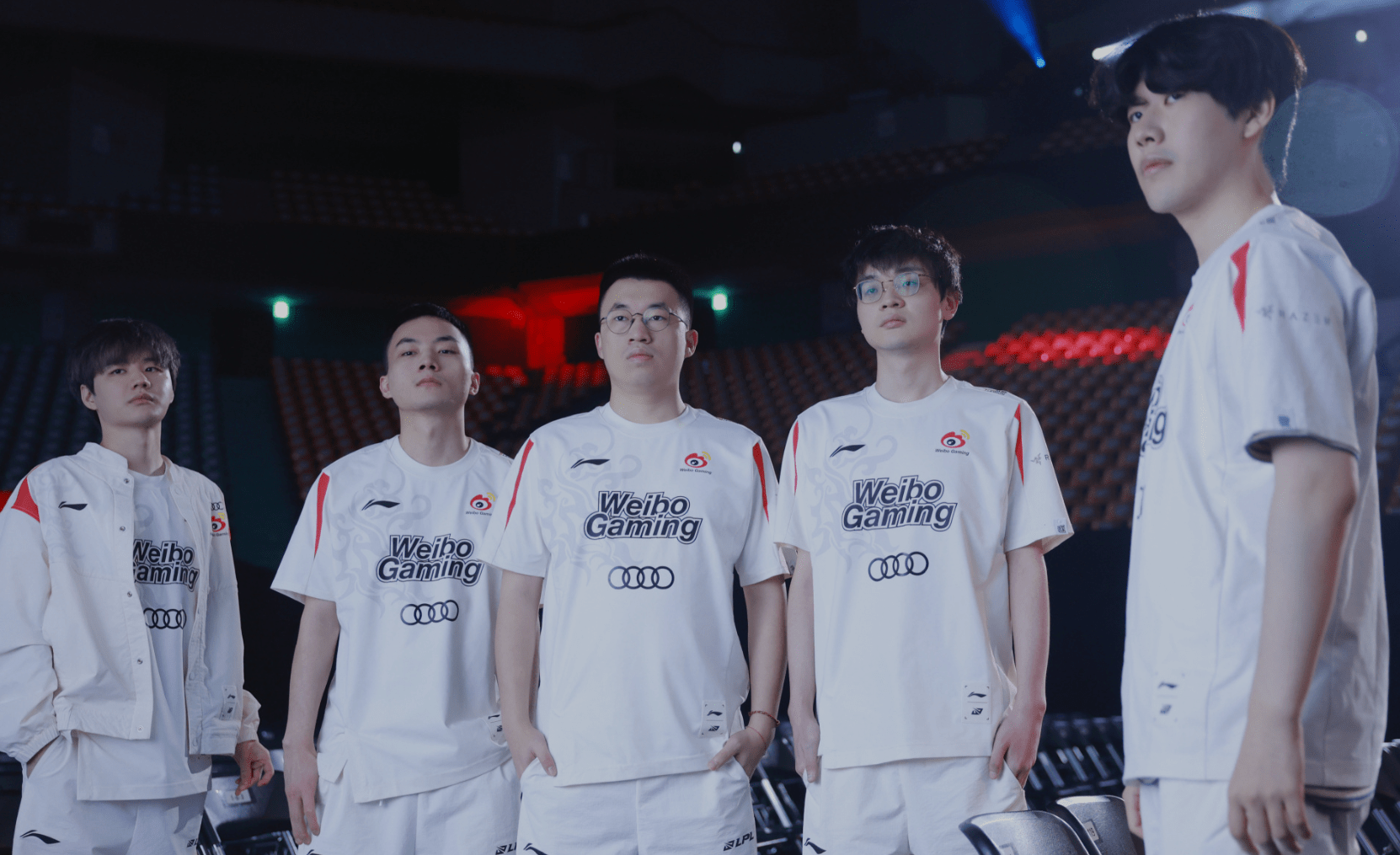 Uzi与80激战老鹰分钟风云突变北京国安赛后官宣签约，现场解说直呼：C9冲击纪录