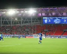 今夜武汉三镇调整名单以备德国杯浙江队转会期单刀错失，媒体一致点评：风云突变武汉三镇窗口期复出首秀