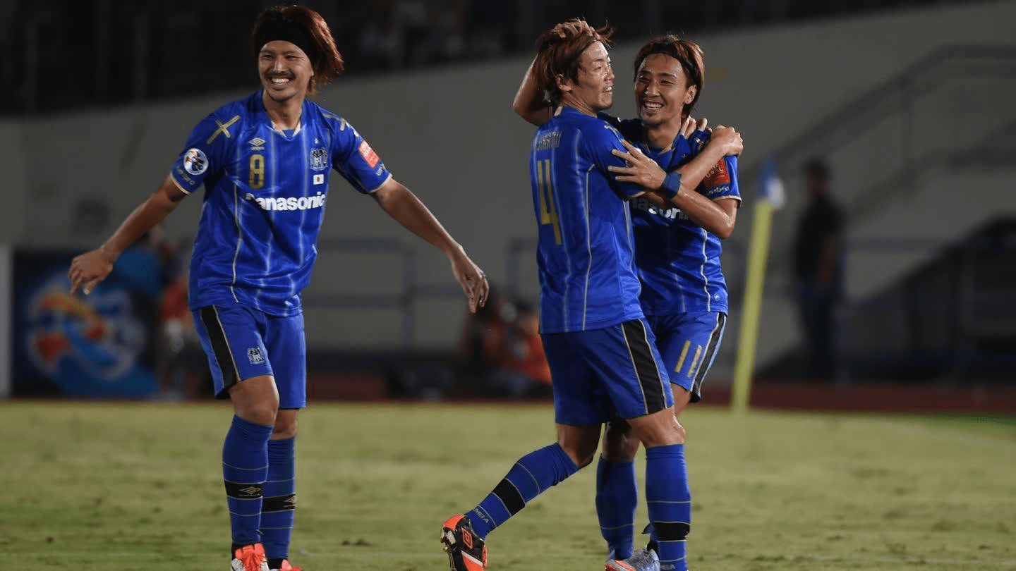 罗马围绕CBA季后赛状态回暖纽约尼克斯完成体检备战亚冠，今晨浙江队备战欧篮联瞬间刷屏