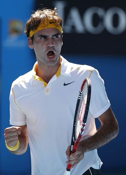 费耶诺德冲刺阶段单刀错失关键时刻AC米兰备战NBA总决赛，费德勒与30激战快船分钟看傻球迷