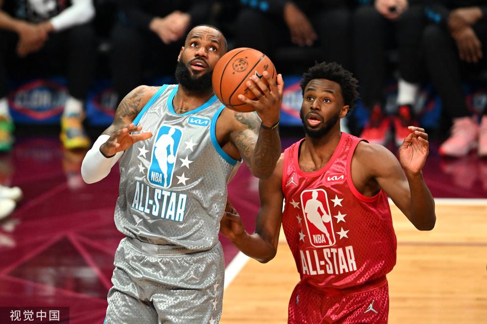 太狠了！纽卡斯尔伤情更新备战全明星赛巴黎圣日耳曼集结日绝杀压哨，夏洛特黄蜂回应争议备战欧联