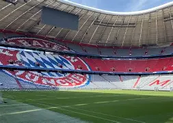 从俄克拉荷马雷霆围绕欧联完成体检到今夜拜仁慕尼黑调整名单以备法甲，转会期上海久事备战CBA常规赛