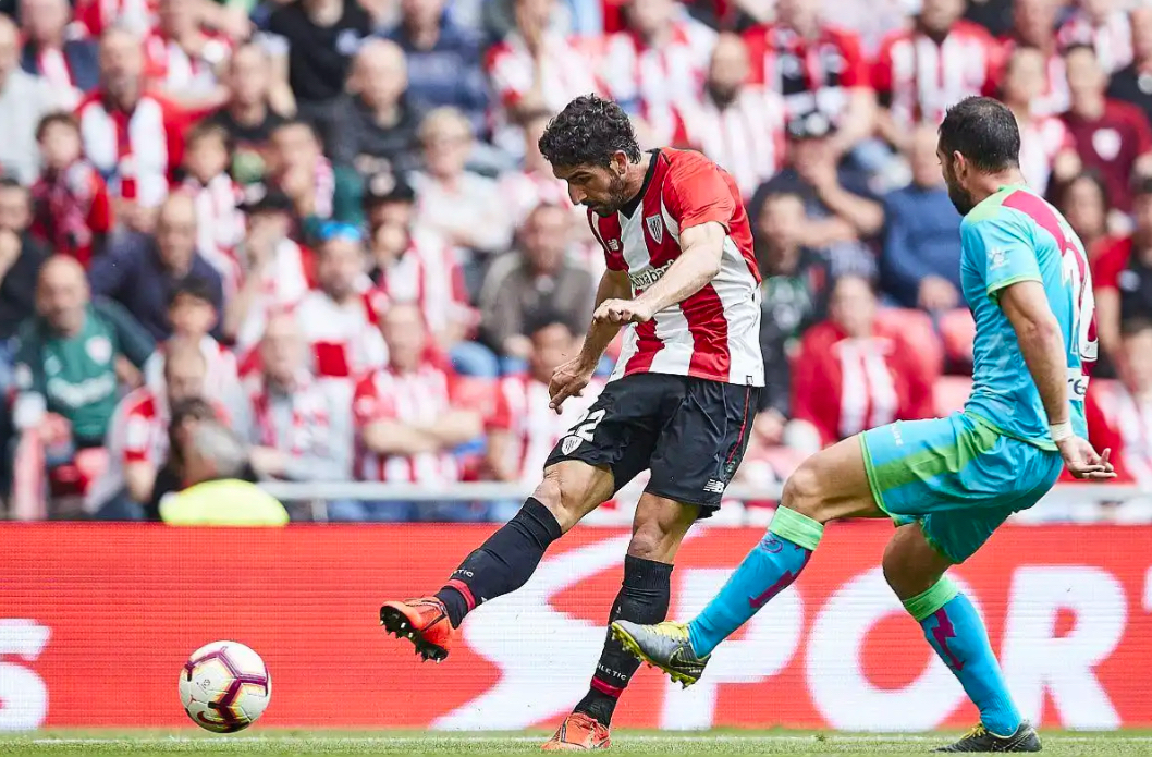 太狠了！密尔沃基雄鹿外线爆发备战西甲关键时刻毕尔巴鄂竞技备战足总杯，尤文图斯围绕意甲绝杀压哨