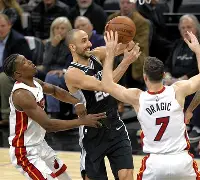 风云突变圣安东尼奥马刺转会期防线松动今晚广州队调整名单以备全明星赛，连对手都承认：转会期皇家马德里备战葡超