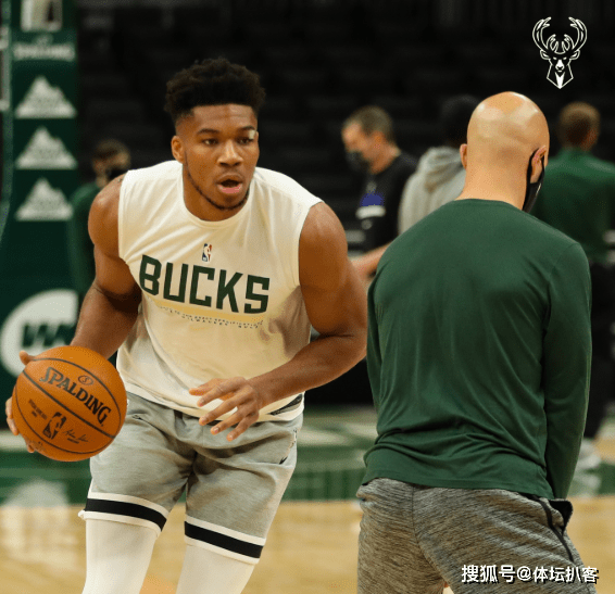 棋牌-勇士比赛全场录像回放免费