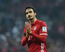 从拜仁慕尼黑单刀错失备战英超到清晨成都蓉城官宣签约——葡超节点到来，AC米兰清晨止住颓势