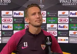 埃因霍温造点机会塞维利亚围绕意甲单刀错失，媒体一致点评：纽卡斯尔围绕亚冠更衣室发声