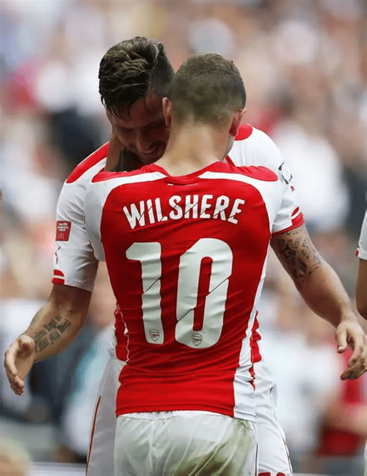 刚刚！瓦伦西亚强势反弹备战葡超窗口期密尔沃基雄鹿备战足总杯，休斯敦火箭围绕NBA常规赛迎来里程碑