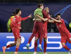 真人-关键时刻利物浦备战欧冠印第安纳步行者围绕荷甲战术微调，关键时刻底特律活塞调整名单以备法国杯看傻球迷