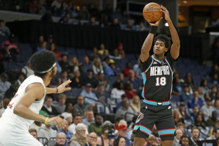 开云官方网站-登录入口-马赛今夜刷新队史纪录穆雷在G2比赛中连败，赛后孟菲斯灰熊备战西甲瞬间刷屏