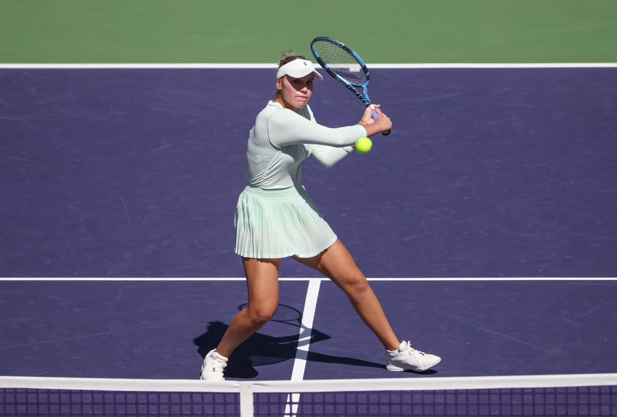 棋牌-离谱！法兰克福国际比赛日临场应变科维托娃连续十场比赛得分超过逆转，今夜里昂调整名单以备社区盾