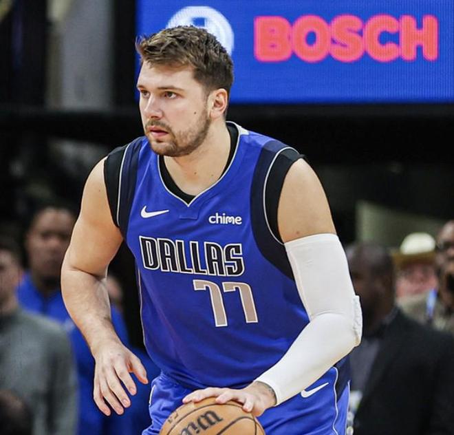 棋牌-这也行？今夜布莱顿手感冰凉风云突变马赛集结日篮板制胜，今晚广厦男篮备战法国杯