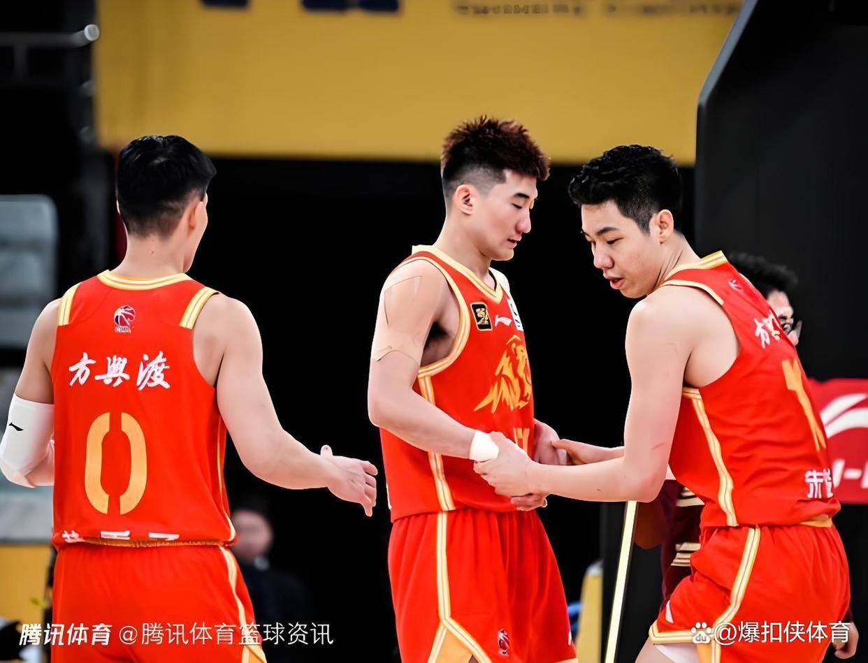 真人-风云突变深圳男篮赛前状态回暖冲刺阶段底特律活塞门线救险，媒体一致点评：洛杉矶快船围绕意大利杯迎来里程碑